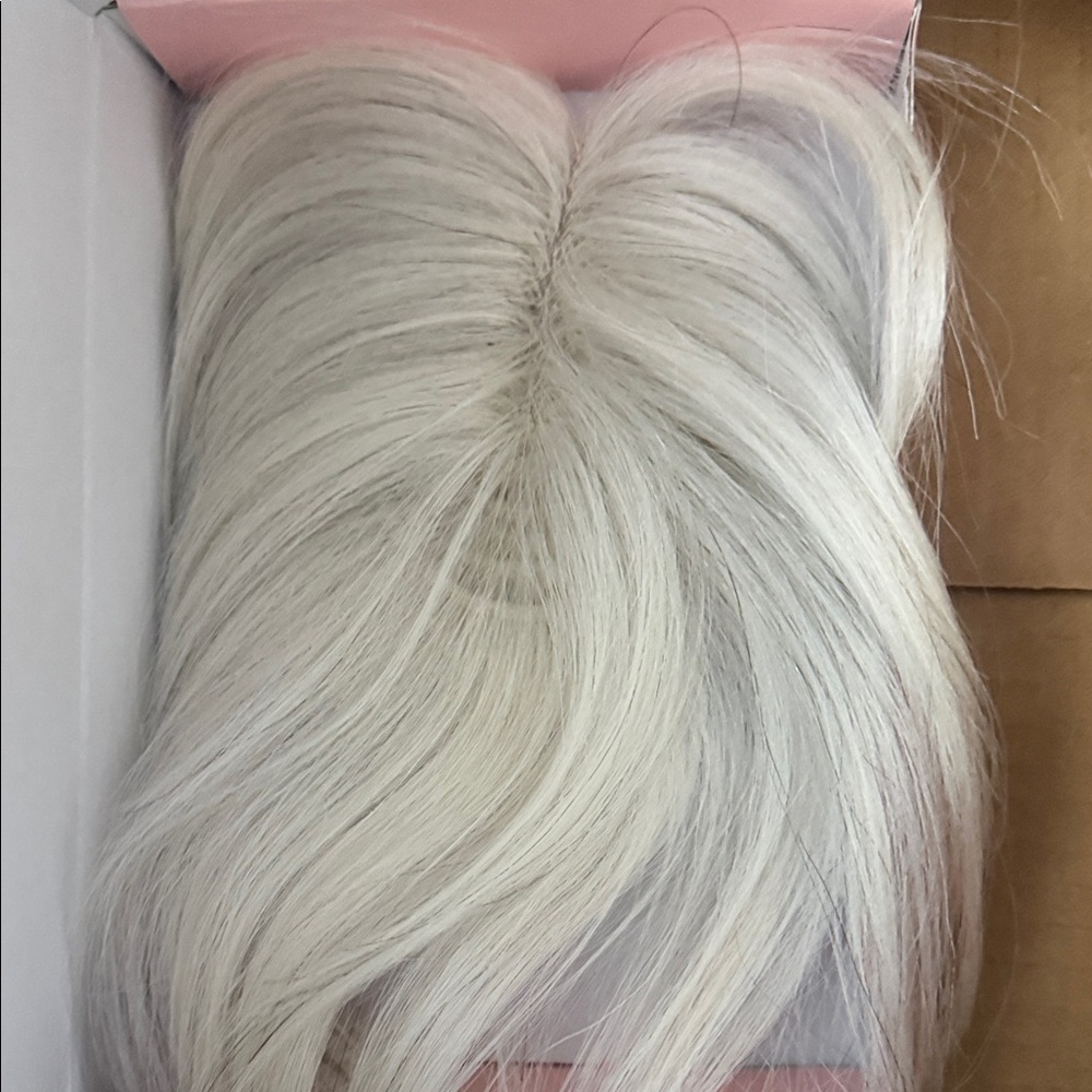 Chic Platinum Blonde Women's Wig topper